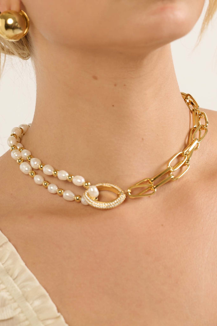 Fairfax Pearl and Toggle Chain Choker - ShopPromesa