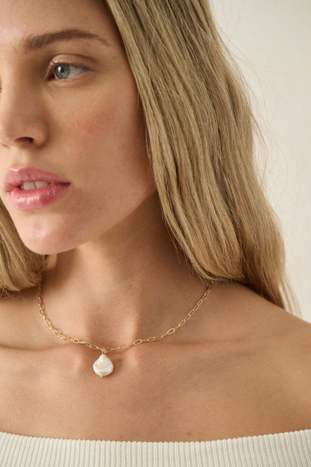 Palisades Freshwater Pearl Gold Chain Necklace - ShopPromesa