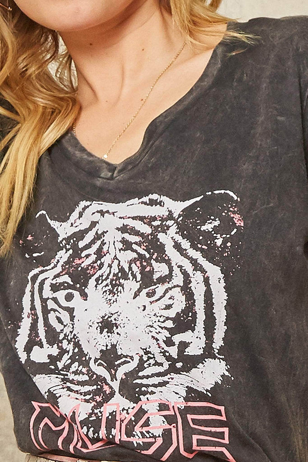 Tiger Muse Stone-Washed Vintage Graphic Tee - ShopPromesa
