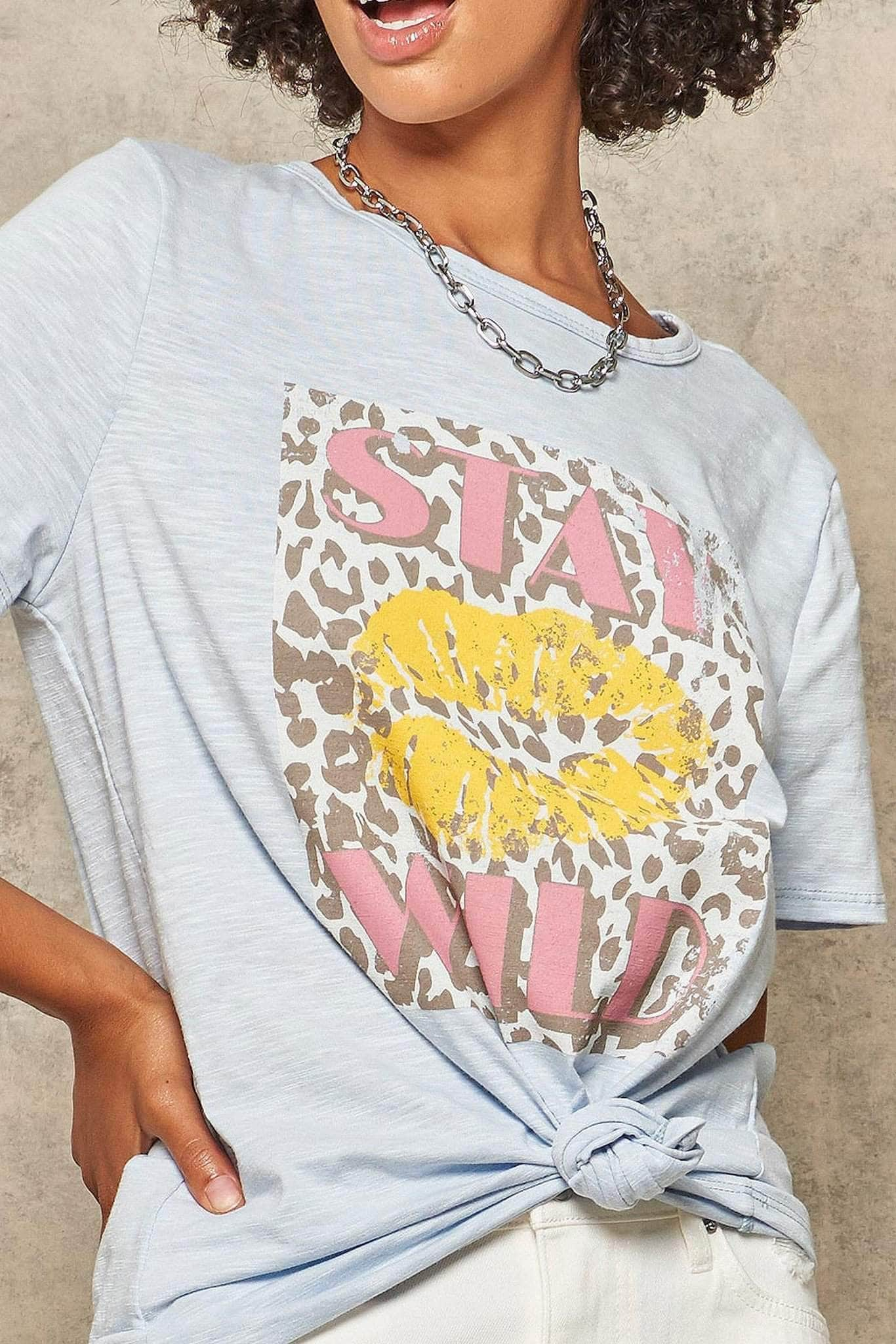 Stay Wild Vintage Slub-Knit Graphic Tee - ShopPromesa