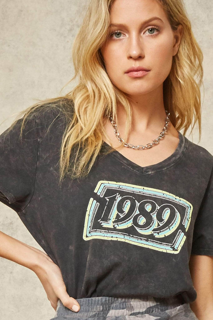 1989 Stone-Washed Vintage Graphic Tee - ShopPromesa