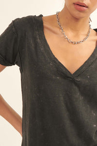 Say Yes Vintage-Wash Exposed Seam V-Neck Tee - ShopPromesa