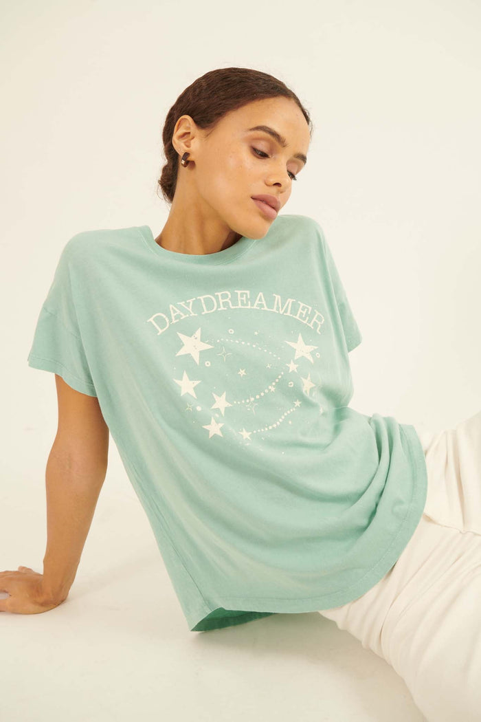 Daydreamer Vintage-Wash Graphic Tee - ShopPromesa