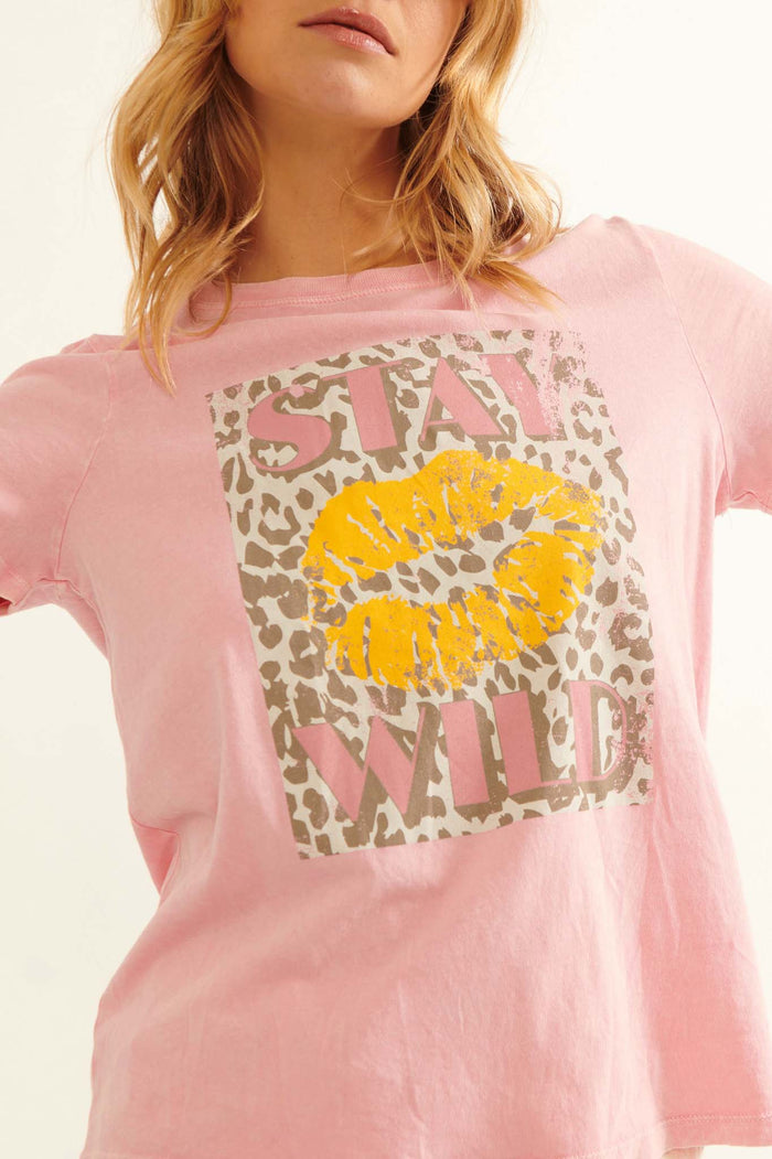 Stay Wild Lip Print Vintage-Wash Graphic Tee - ShopPromesa