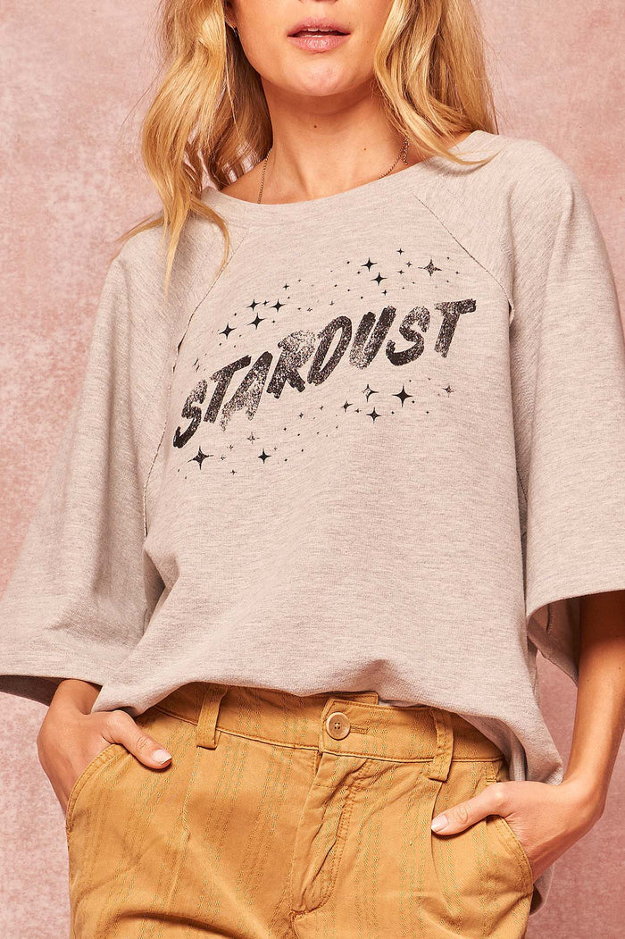 Stardust Wide-Sleeve Graphic Sweatshirt - ShopPromesa