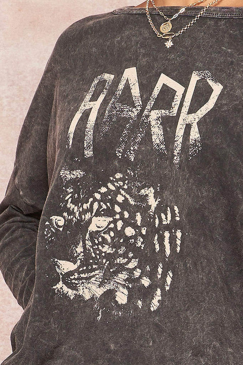 RARR Leopard Vintage Long-Sleeve Graphic Tee - ShopPromesa