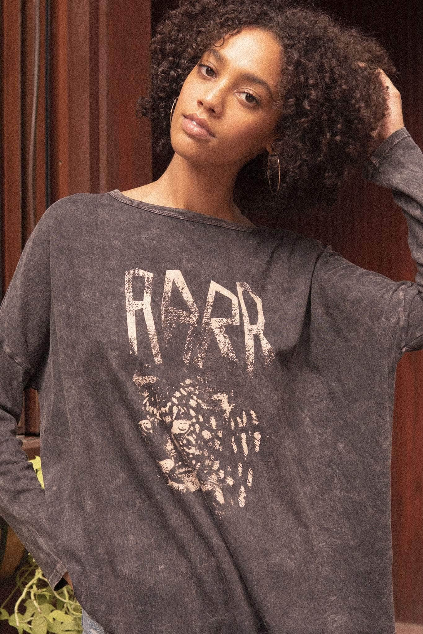 RARR Leopard Vintage Long-Sleeve Graphic Tee - ShopPromesa