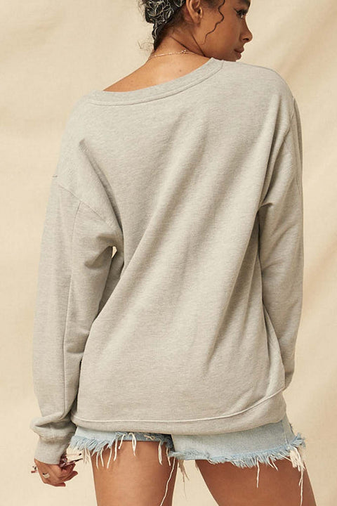 Confidence Is Beautiful Vintage Graphic Sweatshirt - ShopPromesa