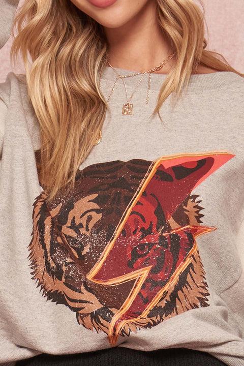 Thunderbolt Tiger Vintage Graphic Sweatshirt - ShopPromesa