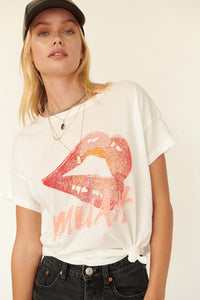 Muah Kiss Vintage-Print Graphic Tee - ShopPromesa