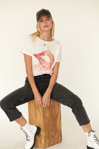 Muah Kiss Vintage-Print Graphic Tee - ShopPromesa