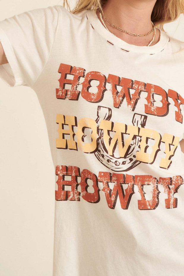 Howdy Horseshoe Distressed Graphic Tee - ShopPromesa
