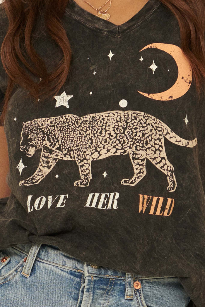 Love Her Wild Vintage-Wash Graphic Tee - ShopPromesa