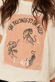 She Belongs to the Wild Vintage Graphic Tee - ShopPromesa
