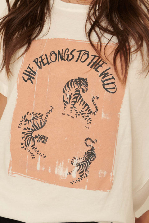 She Belongs to the Wild Vintage Graphic Tee - ShopPromesa