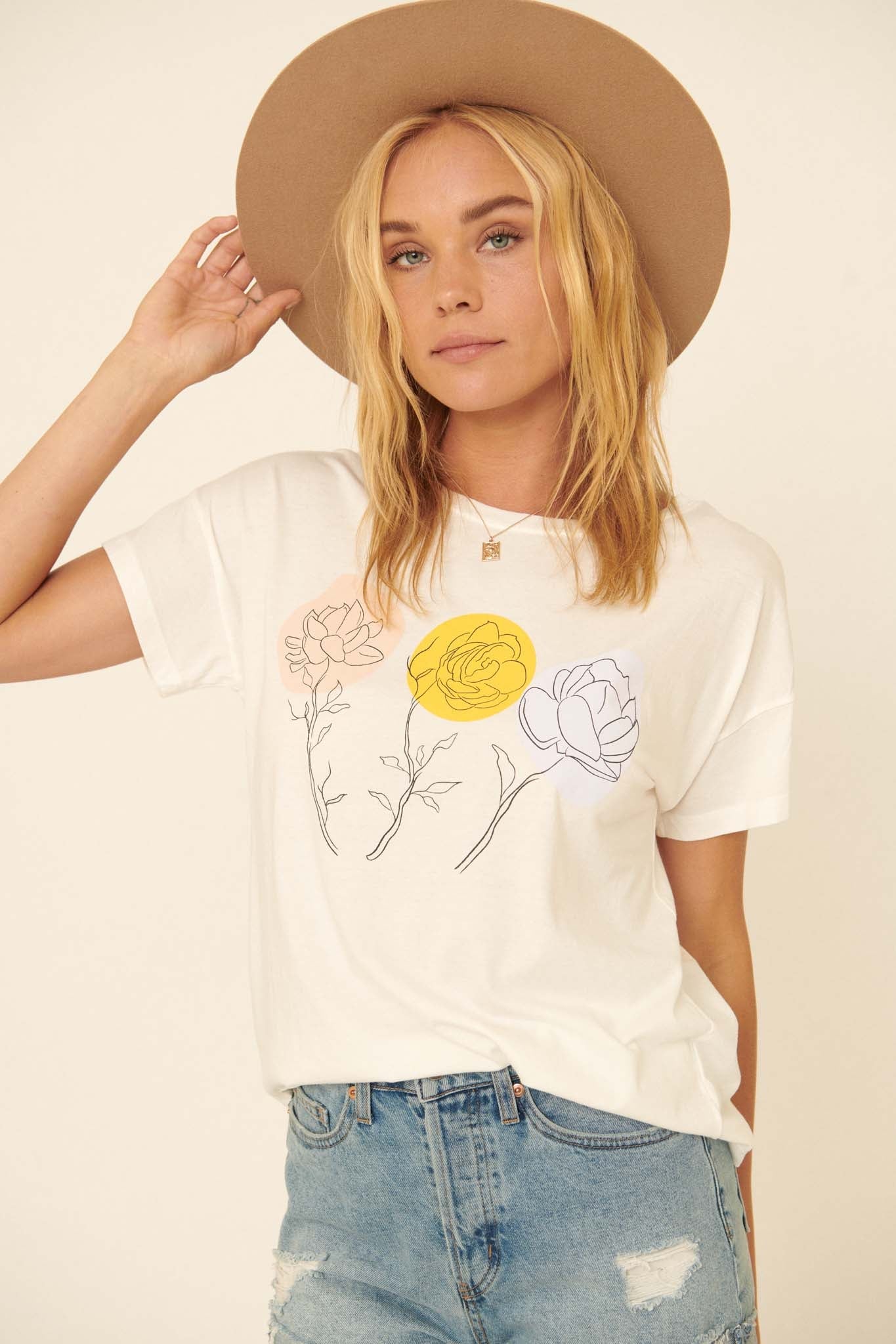 Watercolor Roses Graphic Tee - ShopPromesa