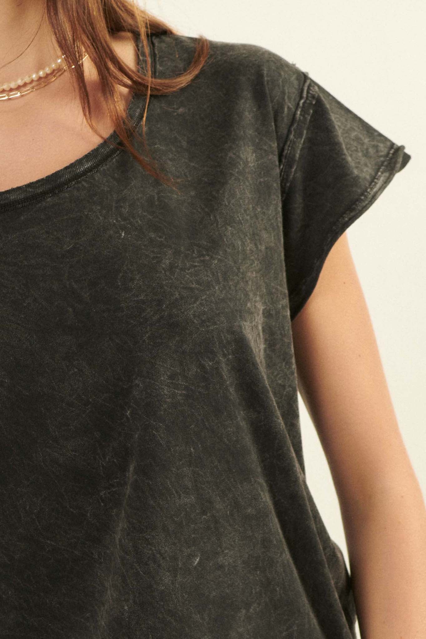 Mineral Washed Exposed-Seam Tee - ShopPromesa