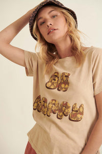 Be Happy Vintage-Wash Graphic Tee - ShopPromesa