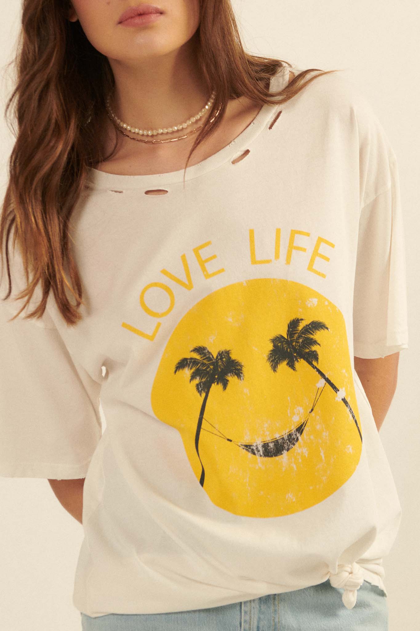 Love Life Distressed Palm Tree Smiley Graphic Tee - ShopPromesa