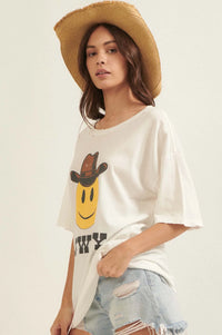 Howdy Cowboy Smiley Distressed Graphic Tee - ShopPromesa