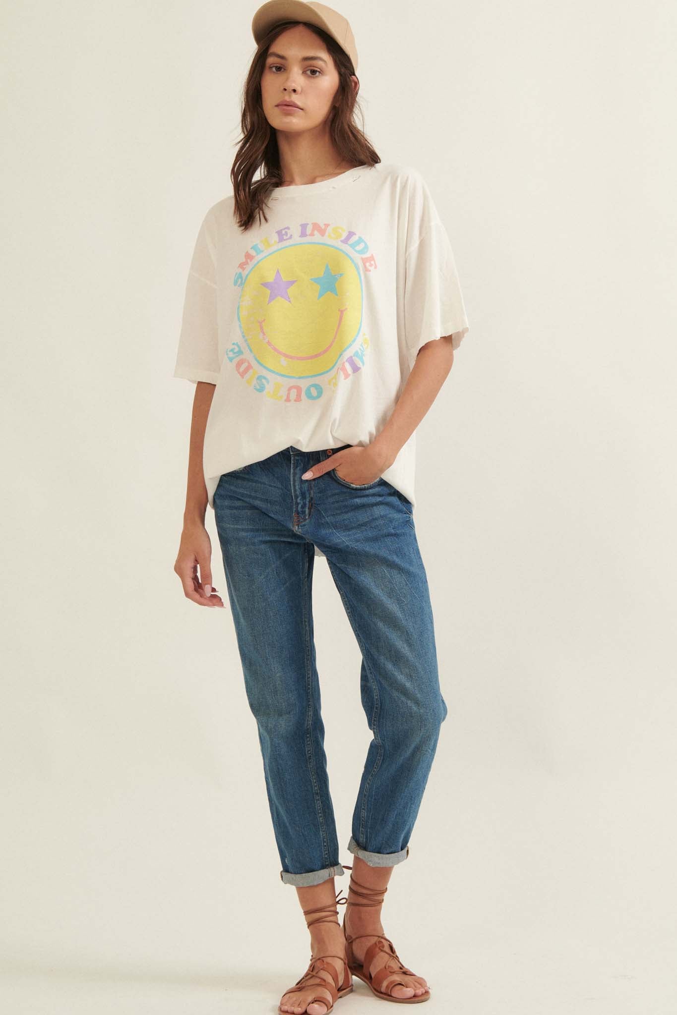 Smile Inside and Out Smiley Face Graphic Tee - ShopPromesa