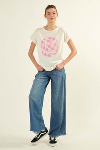 Checker Smiley Face Vintage-Print Graphic Tee - ShopPromesa