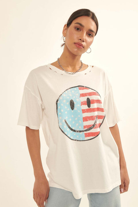 USA Smiley Face Distressed Graphic Tee - ShopPromesa