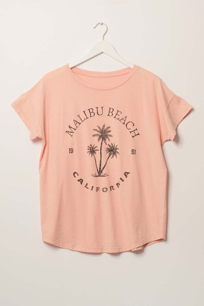 Malibu Beach California Vintage-Wash Graphic Tee - ShopPromesa