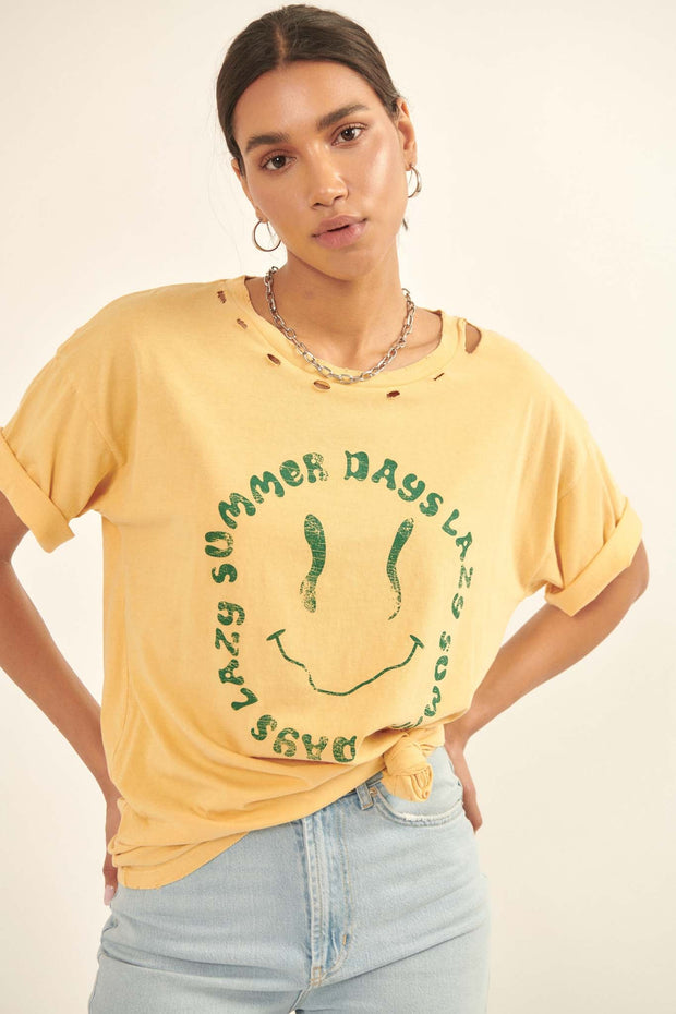 Lazy Summer Days Distressed Graphic Tee - ShopPromesa