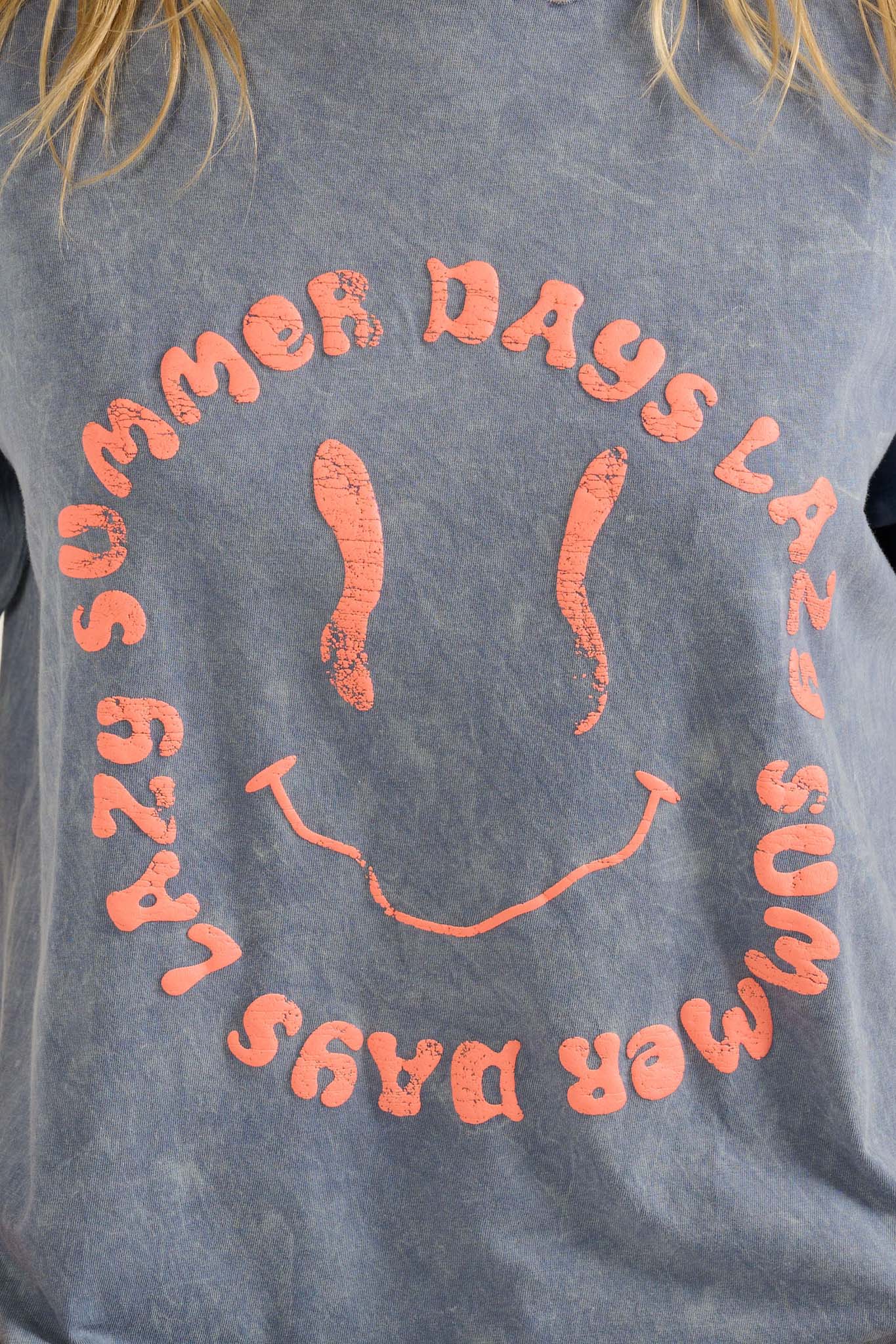 Lazy Summer Days Distressed Puff-Print Graphic Tee - ShopPromesa