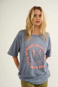 Lazy Summer Days Distressed Puff-Print Graphic Tee - ShopPromesa