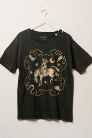Rodeo Cowgirl Distressed Oversize Graphic Tee - ShopPromesa