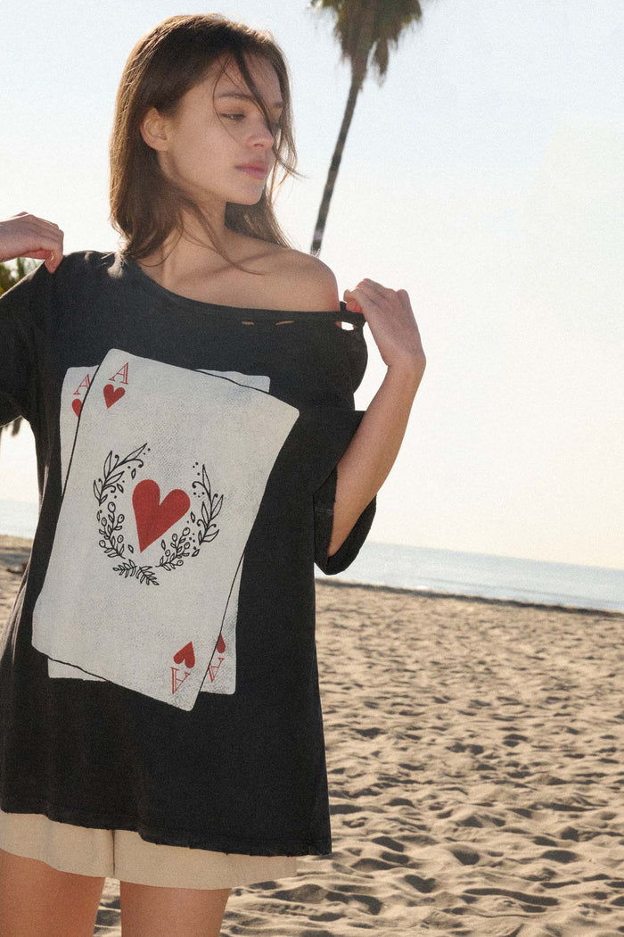 Ace of Hearts Vintage-Wash Distressed Graphic Tee - ShopPromesa