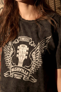 Nashville Angel Wings Guitar Cropped Graphic Tee - ShopPromesa