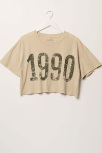 1990 Cropped Vintage-Print Graphic Tee - ShopPromesa