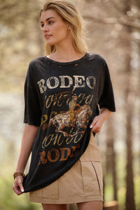 Rodeo Cowboy Distressed Oversize Graphic Tee - ShopPromesa