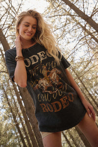 Rodeo Cowboy Distressed Oversize Graphic Tee - ShopPromesa