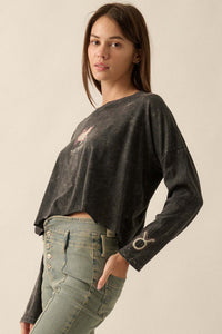 Astrology Girl Cropped Long-Sleeve Graphic Tee - ShopPromesa