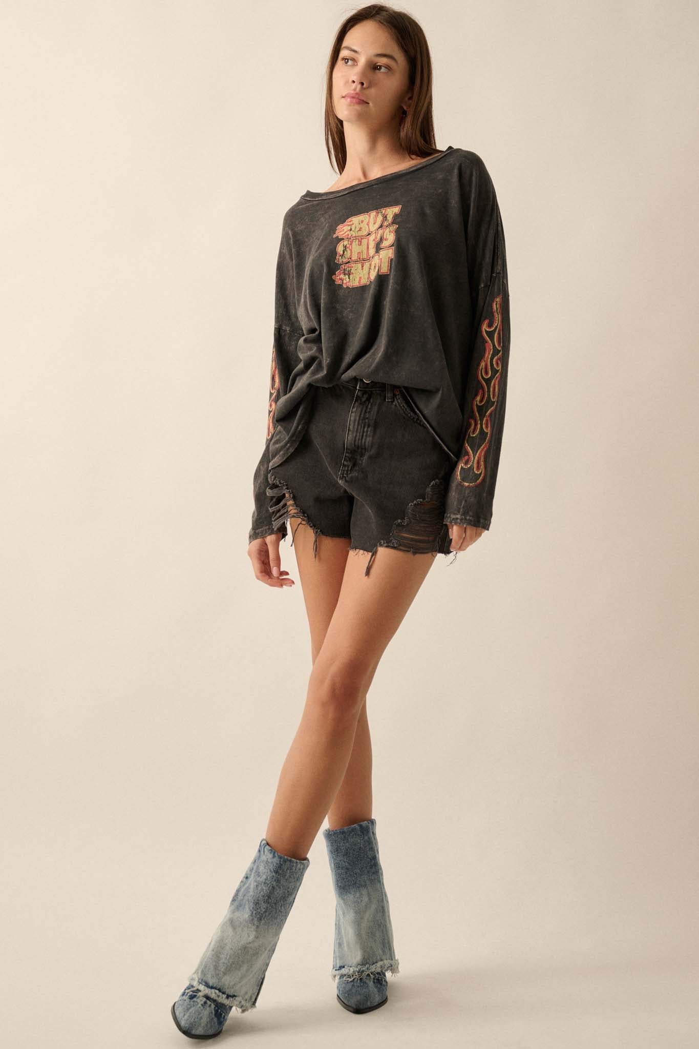 But She's Hot Vintage-Print Long-Sleeve Graphic Tee - ShopPromesa