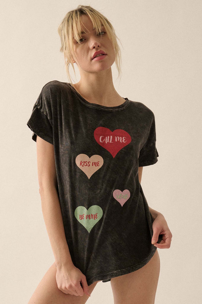 Valentine Hearts Vintage-Wash Graphic Tee - ShopPromesa