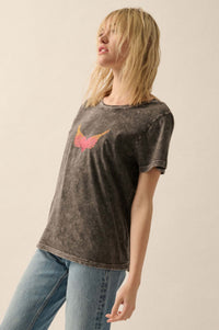 Wings of Love Vintage-Wash Graphic Tee - ShopPromesa