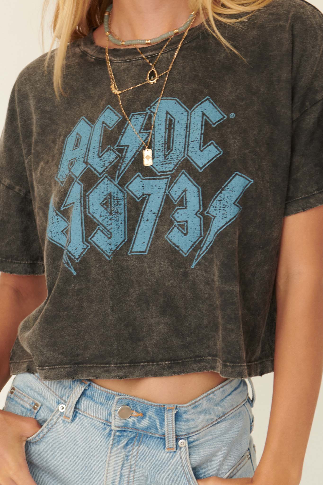 AC/DC 1973 Vintage-Wash Cropped Graphic Tee - ShopPromesa