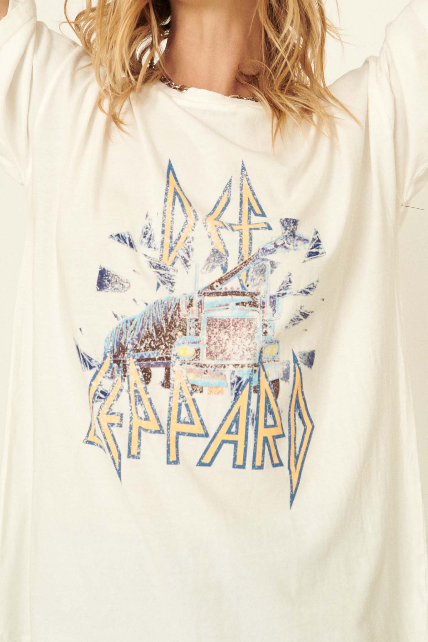 Def Leppard On Through the Night Graphic Tee - ShopPromesa