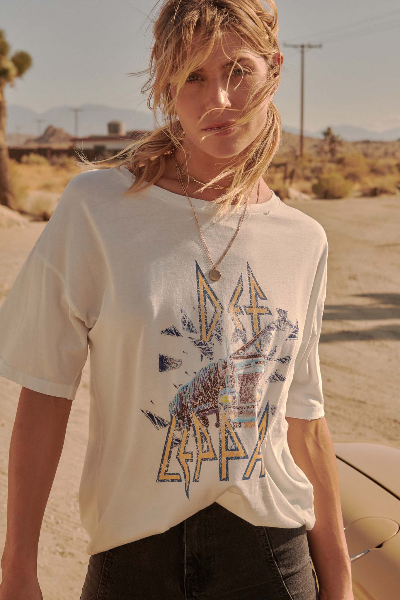 Def Leppard On Through the Night Graphic Tee - ShopPromesa