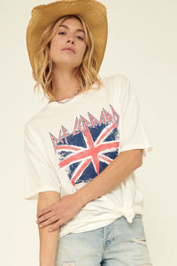 Def Leppard Union Jack Distressed Graphic Tee - ShopPromesa