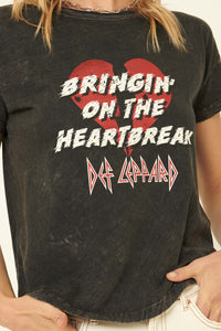 Def Leppard Heartbreak Vintage Graphic Tee - ShopPromesa