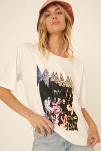 Def Leppard Portrait Distressed Graphic Tee - ShopPromesa