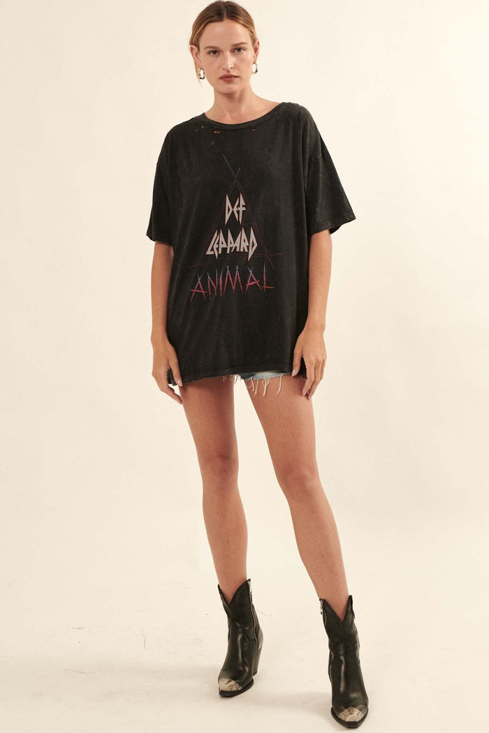 Def Leppard Animal Distressed Graphic Tee - ShopPromesa