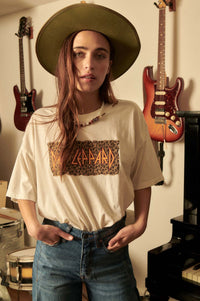 Def Leppard Leopard Logo Distressed Graphic Tee - ShopPromesa