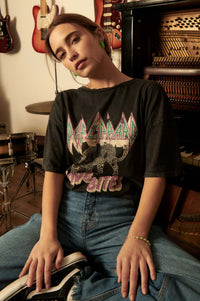 Def Leppard Love Bites Leopard Graphic Tee - ShopPromesa